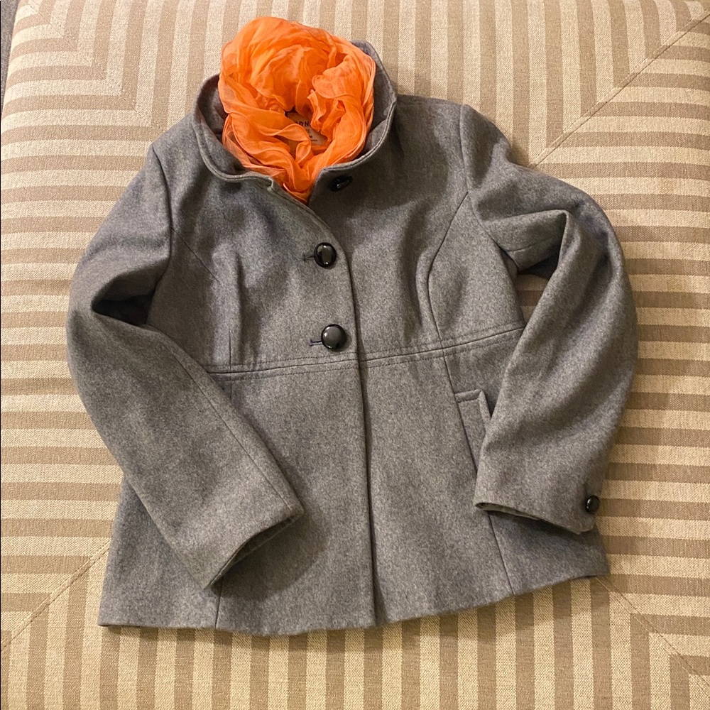 Old Navy Women's Wool Jacket Pea Coat Size Large. Excellent Used Condition